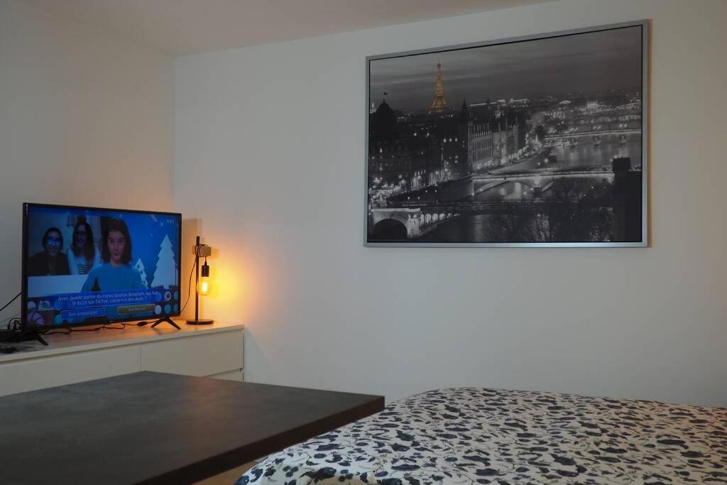 Le Faubourg-Raines - Chaleureux Studio A 5Mn De La Gare ดีจอง ภายนอก รูปภาพ
